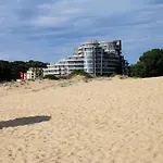 Donchevi Apartment *