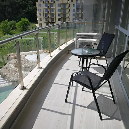 Donchevi Apartment *